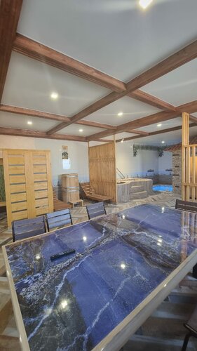 Тіркеусіз бір түндік кездесу