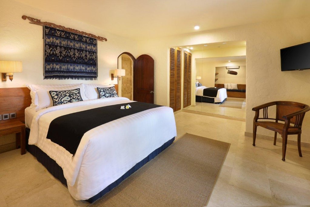 Фото Impiana Private Villas Seminyak