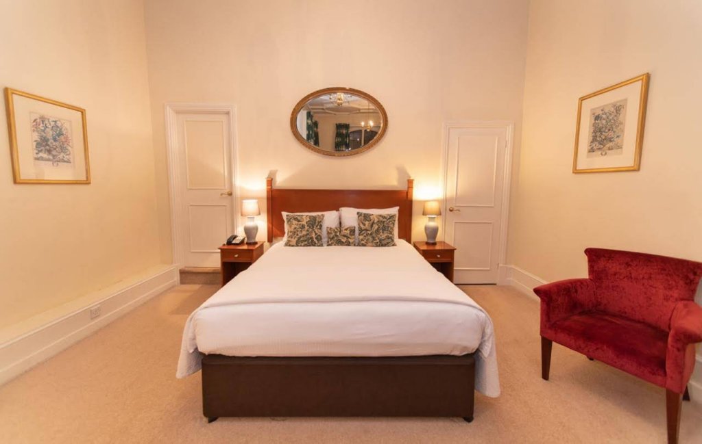 Фото The Elvetham