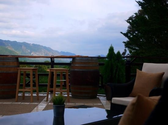 Фото Issara Boutique Winery Hotel