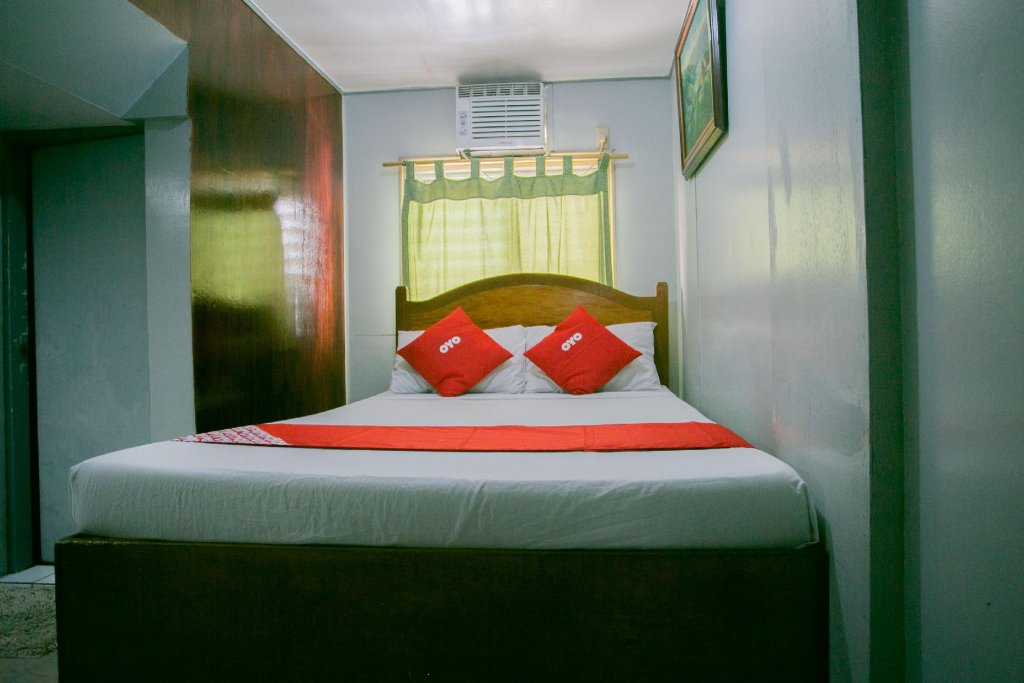 Фото Aloha Hotel