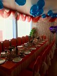 Kafe Lakomka (Vysotnaya Street, 5А) ، قاعة الولائم