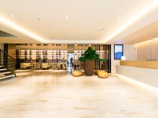 Фото Ji Hotel Shanghai Hongqiao Gubei Road Branch