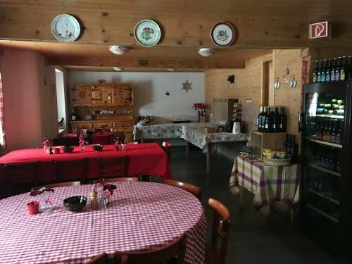 Hotel Chambres d'hôtes Chalet Cergnat Bed and Breakfast, Valais, photo