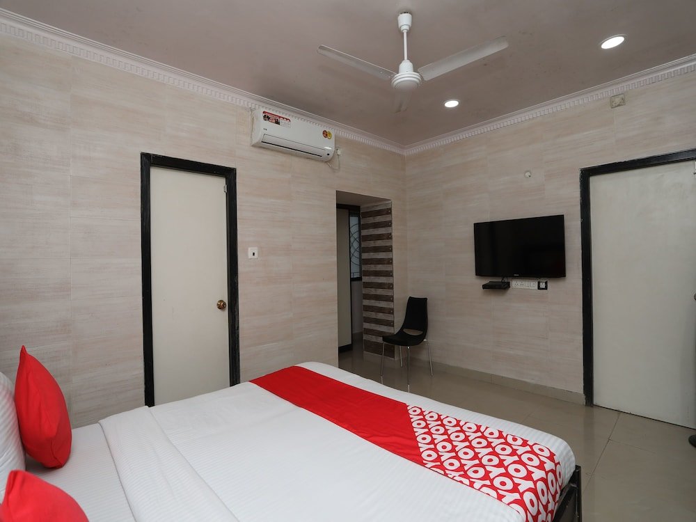 Фото Oyo Flagship 16097 Neeranand Regency Bhowanipore