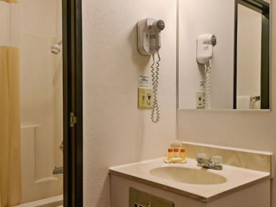 Фото Americas Best Value Inn Decatur, Il