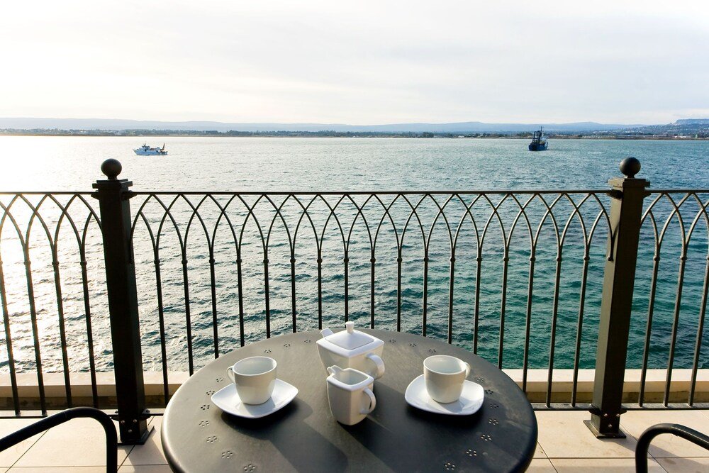 Фото Palazzo Alfeo