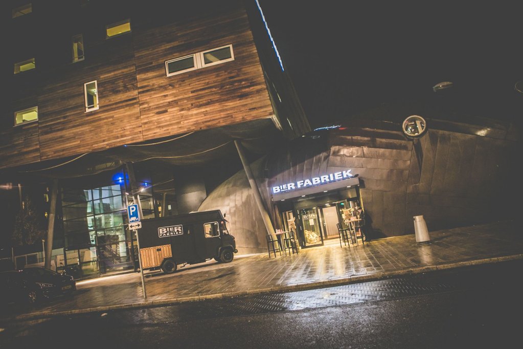 Фото Leonardo Hotel Almere City Center