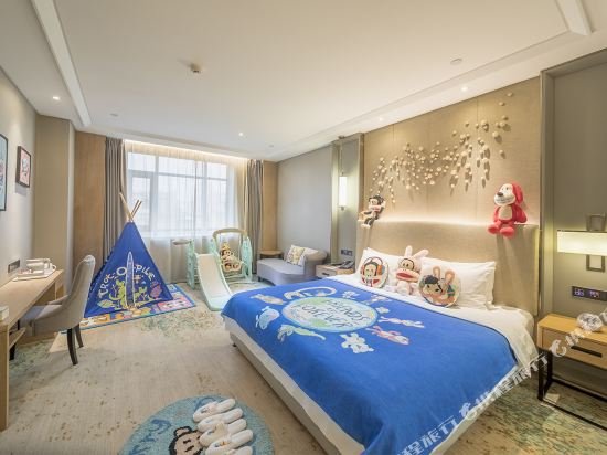 Фото Wuhan Hongguang Hotel