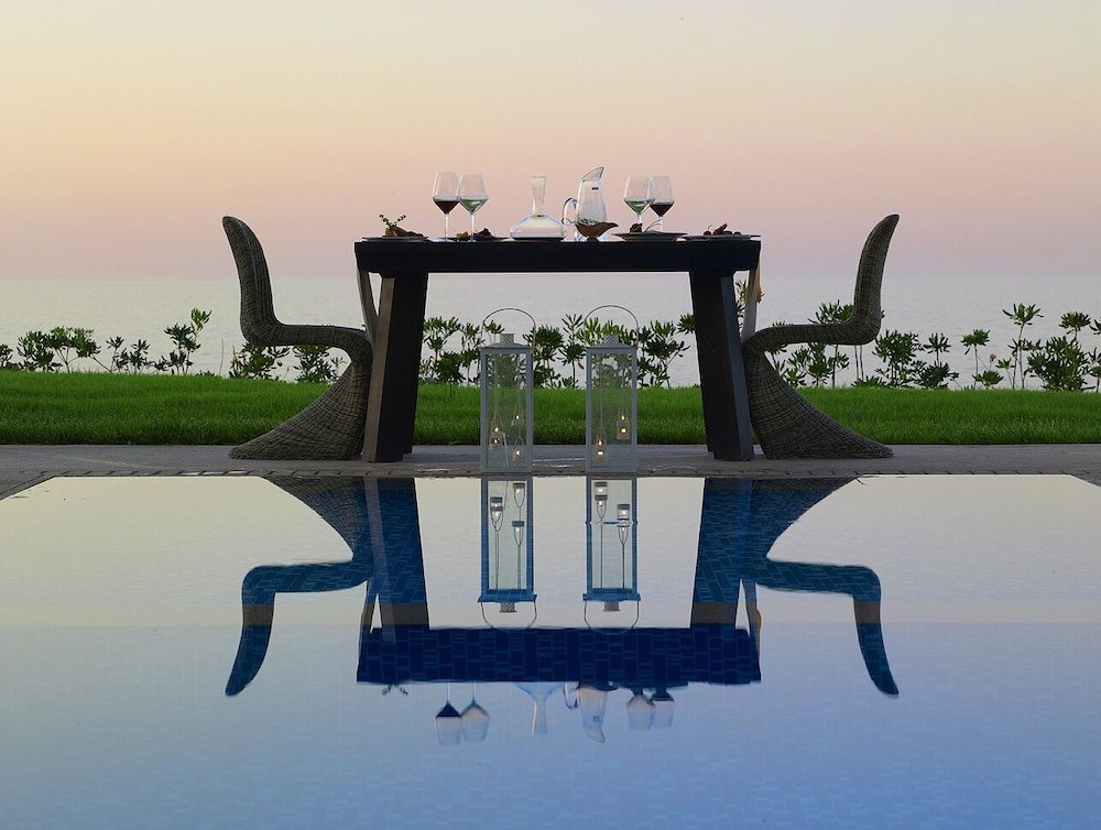 Фото The Royal Blue