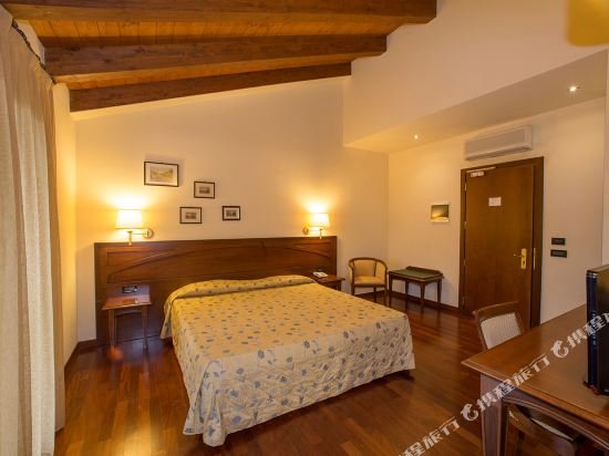 Фото Hotel Conte Verde