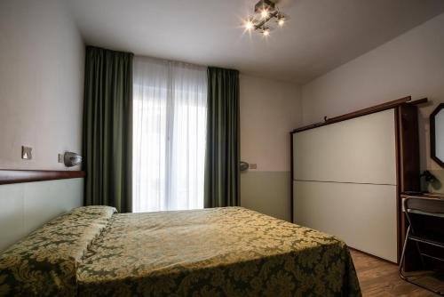 Фото Hotel Cristina