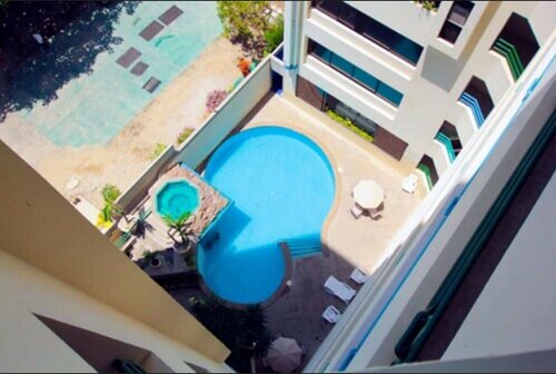 Гостиница Blue Bay Hotel в Салинасе
