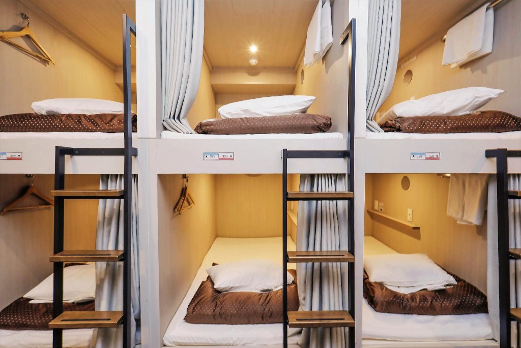 Фото WeBase Hakata Hostel