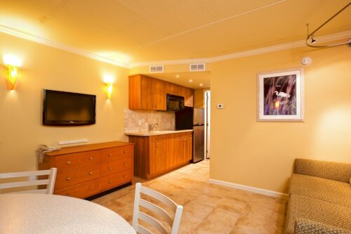 Гостиница Fleur De Lis Beach Motel