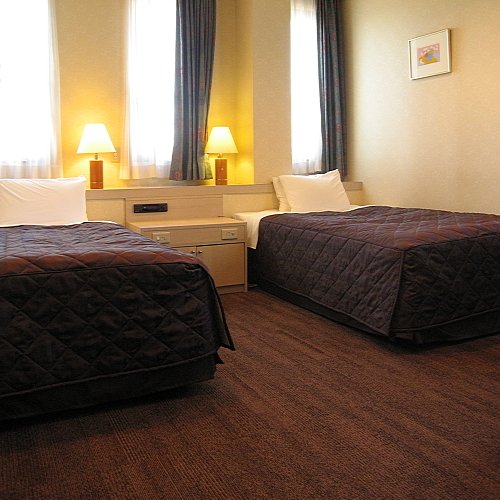 Фото отеля 2