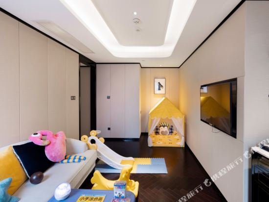 Фото Mingho International Hotel