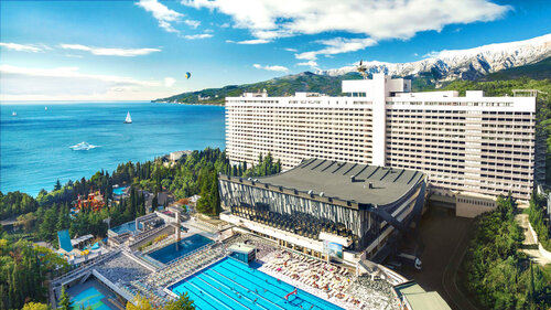 Hotel Yalta Intourist, Yalta, photo