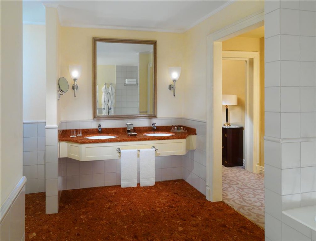 Фото Sheraton Diana Majestic, Milan