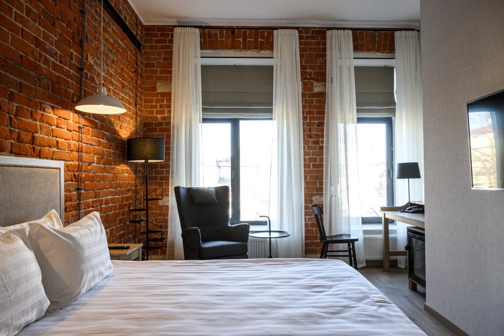 Фото отеля 1