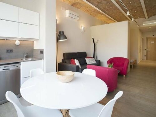 Гостиница Barcelona Inloft в Барселоне