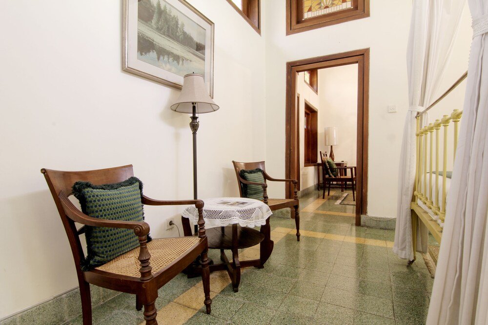 Фото Roemahkoe Heritage Hotel