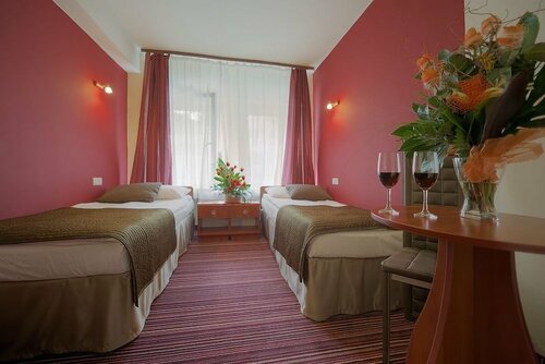Гостиница Hotel Delta в Кракове