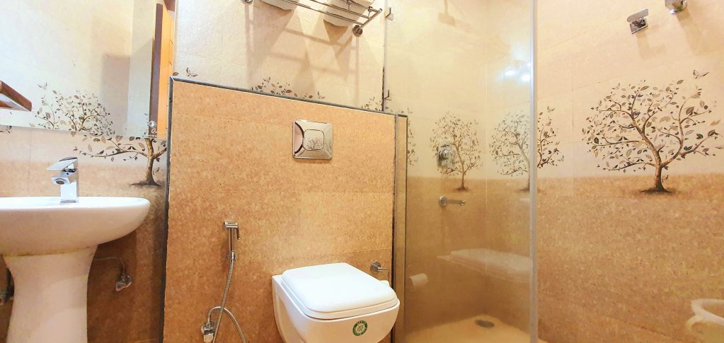 Фото Quartz Himalayan Brothers