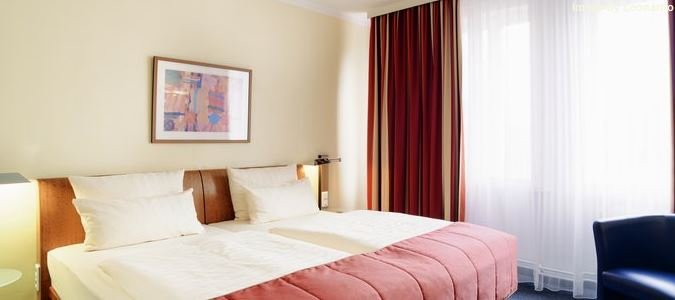 Фото Novum Hotel Ambassador