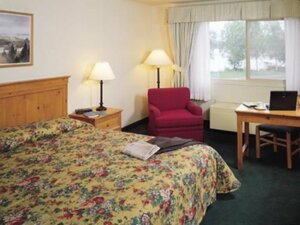 Гостиница Coast Inn at Lake Hood