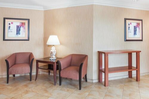 Гостиница Days Inn by Wyndham Carlsbad в Карлсбаде