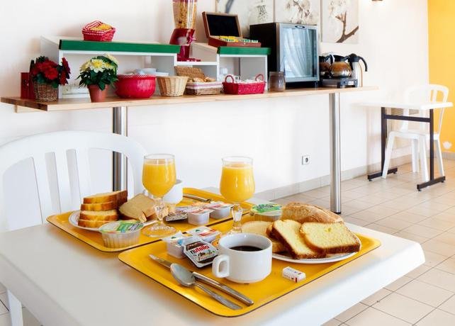 Фото Hotel Mister Bed Orleans Saran