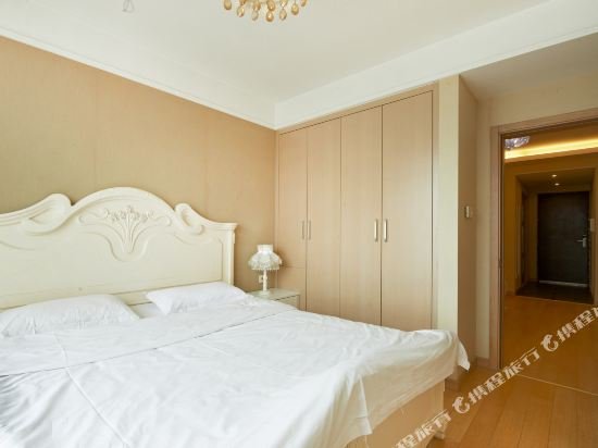 Фото Wanke City International Apartment