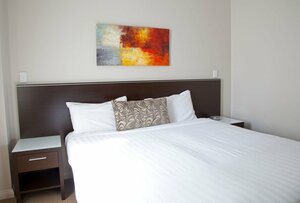 отель Quality Apartments Adelaide Central