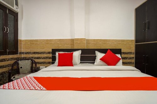 Гостиница Oyo 60970 Crystal Cottage в Уттар-Прадеш