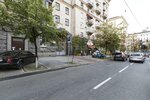 Kyiv Art Apartment (Shevchenkivskyi District, Bohdana Khmelnytskoho Street, 50), short-term housing rental