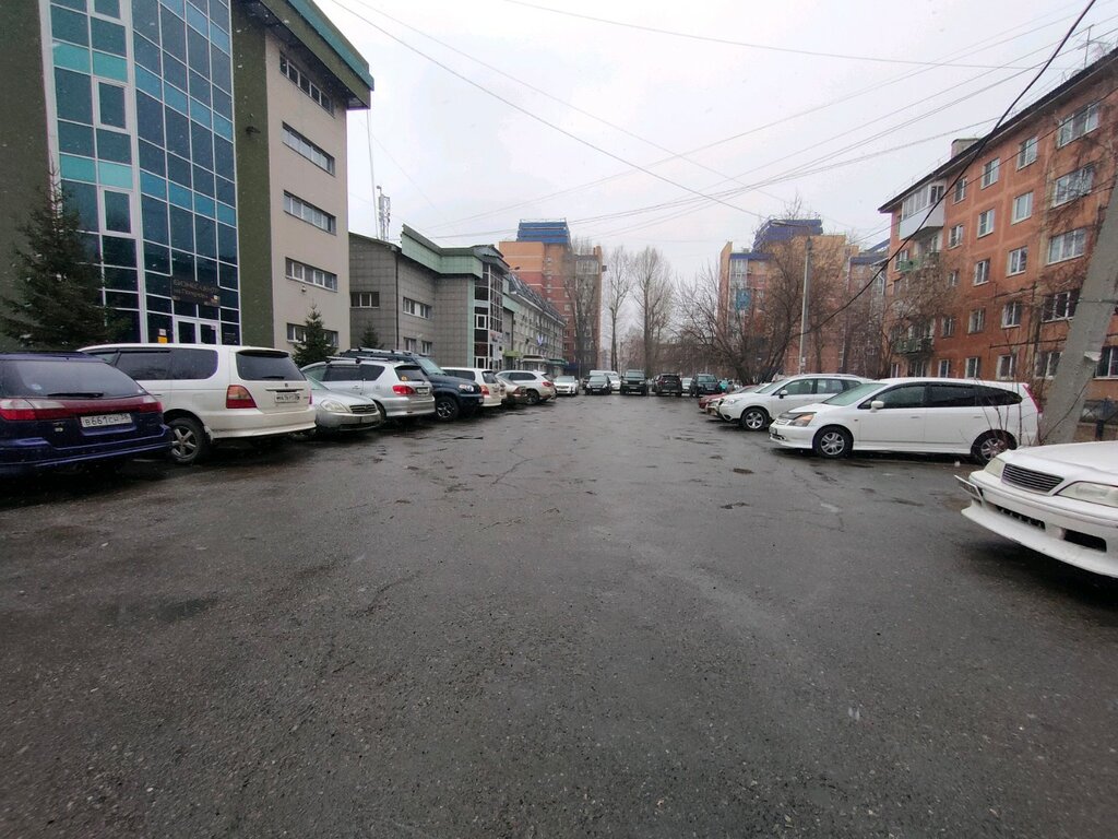 Aparcamiento de coches Парковка БЦ на Поленова, , foto