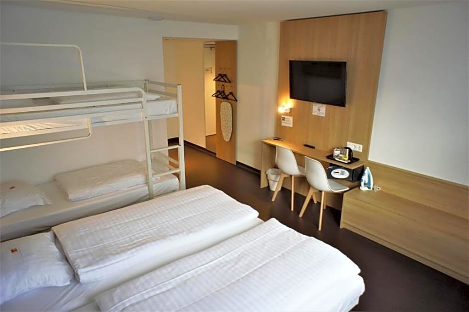 Фото Swiss Chocolate Lausanne by Fassbind