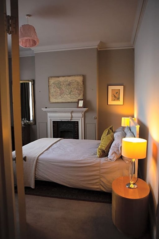 Фото The Pear Tree