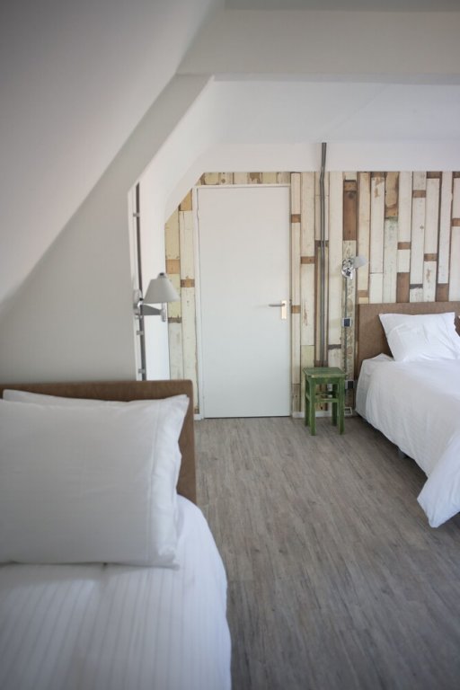 Фото Amsterdam Beach Hotel