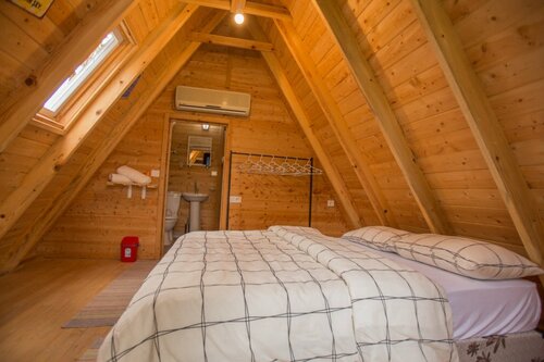 The Hill Glamping