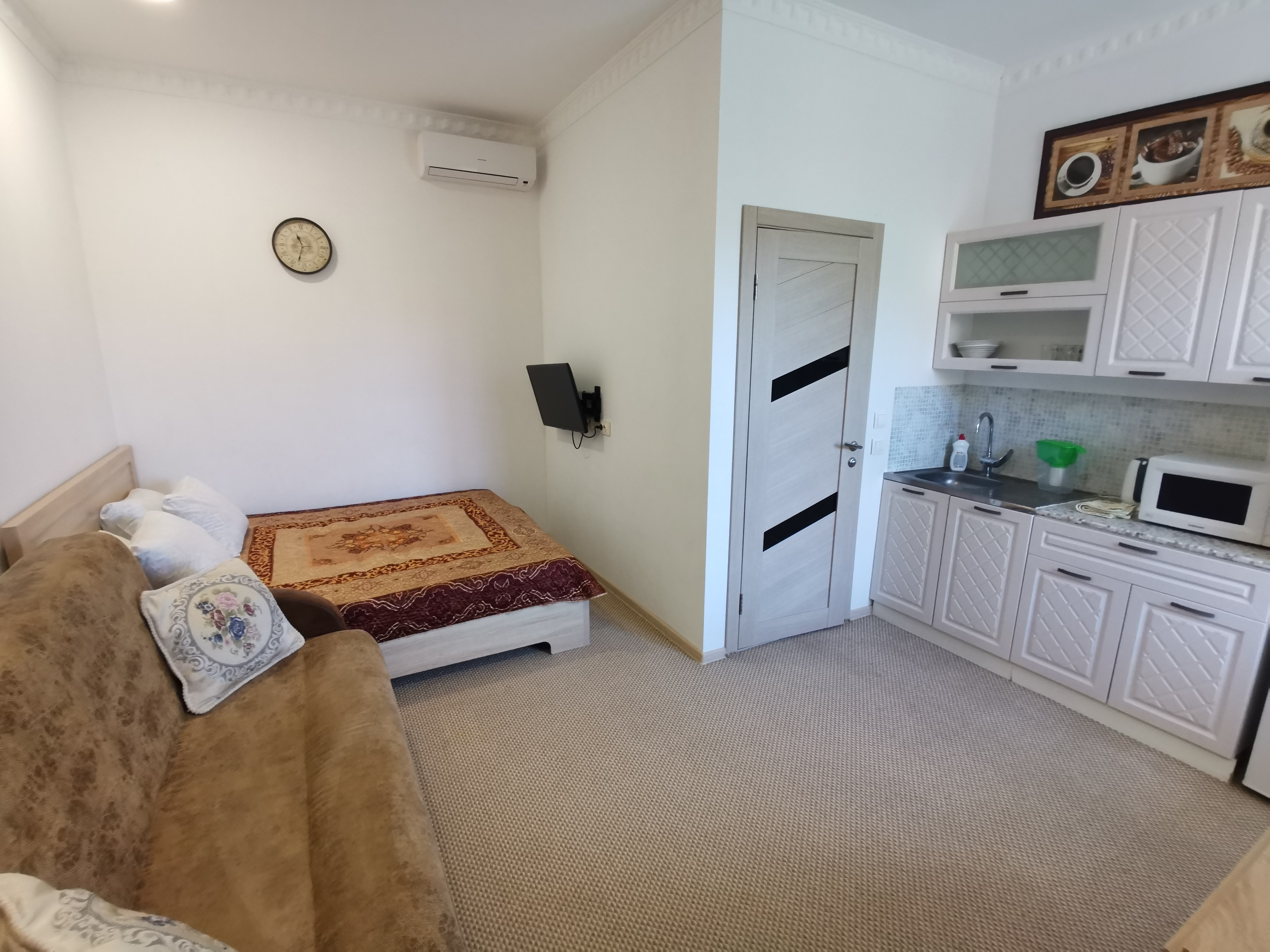 Фото У Гарри