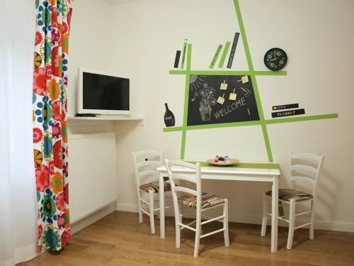 Фото Witty Please & Bardot