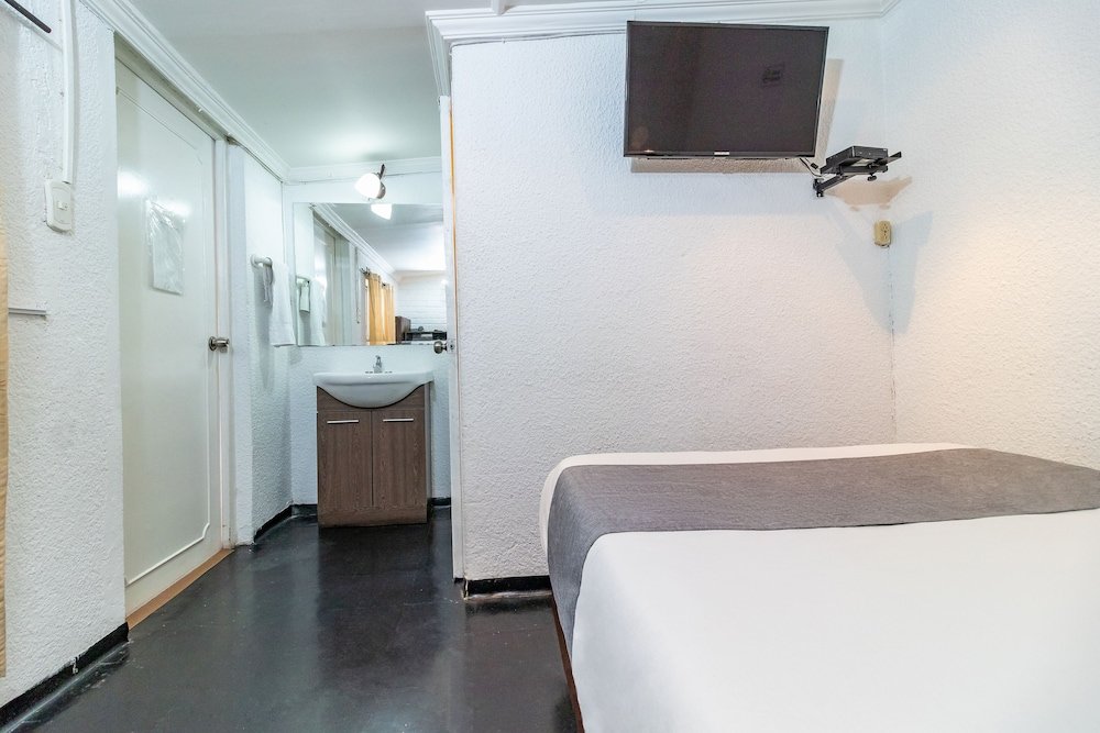 Фото Ayenda Casa Hotel Victoria