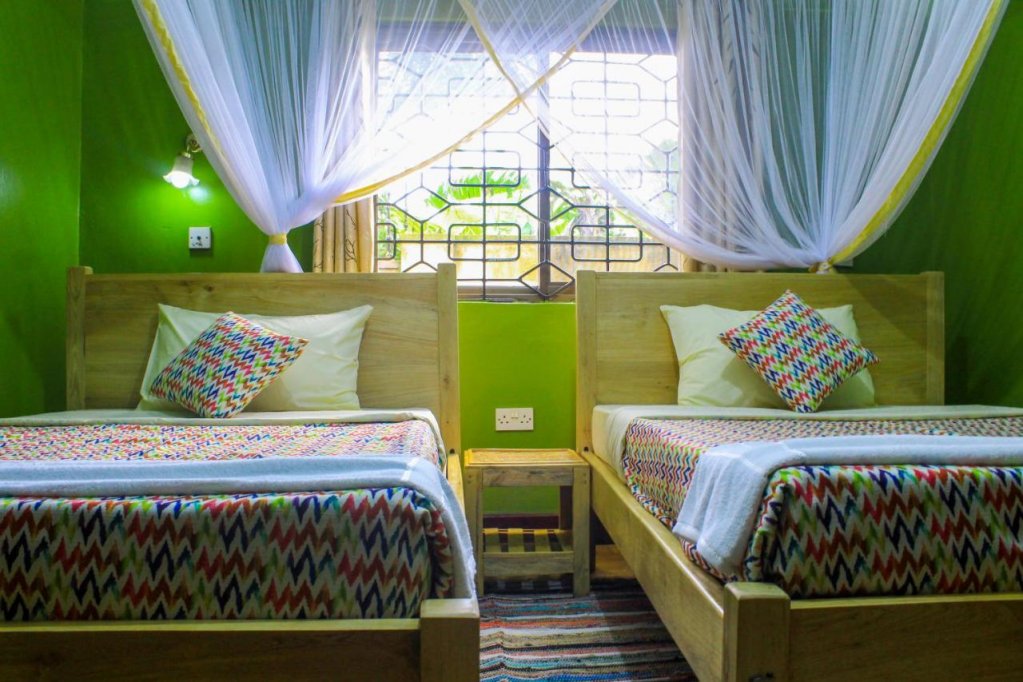 Фото Cycad Entebbe Guest House