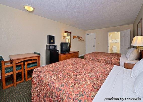 Фото Rodeway Inn San Clemente Beach