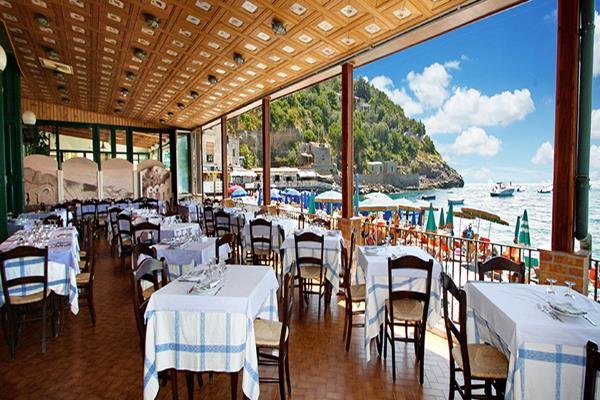 Фото Hotel La Certosa