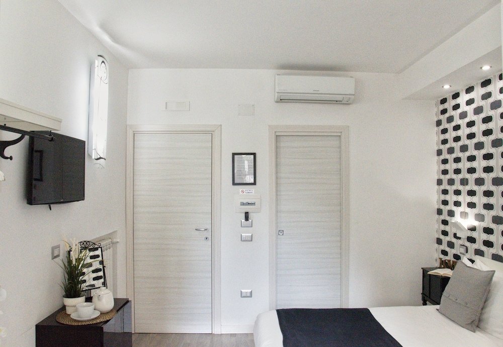 Фото C'est La Vie Suites