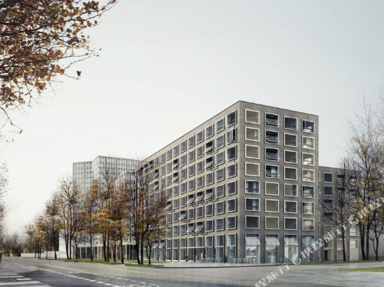 Фото The Flag West M.