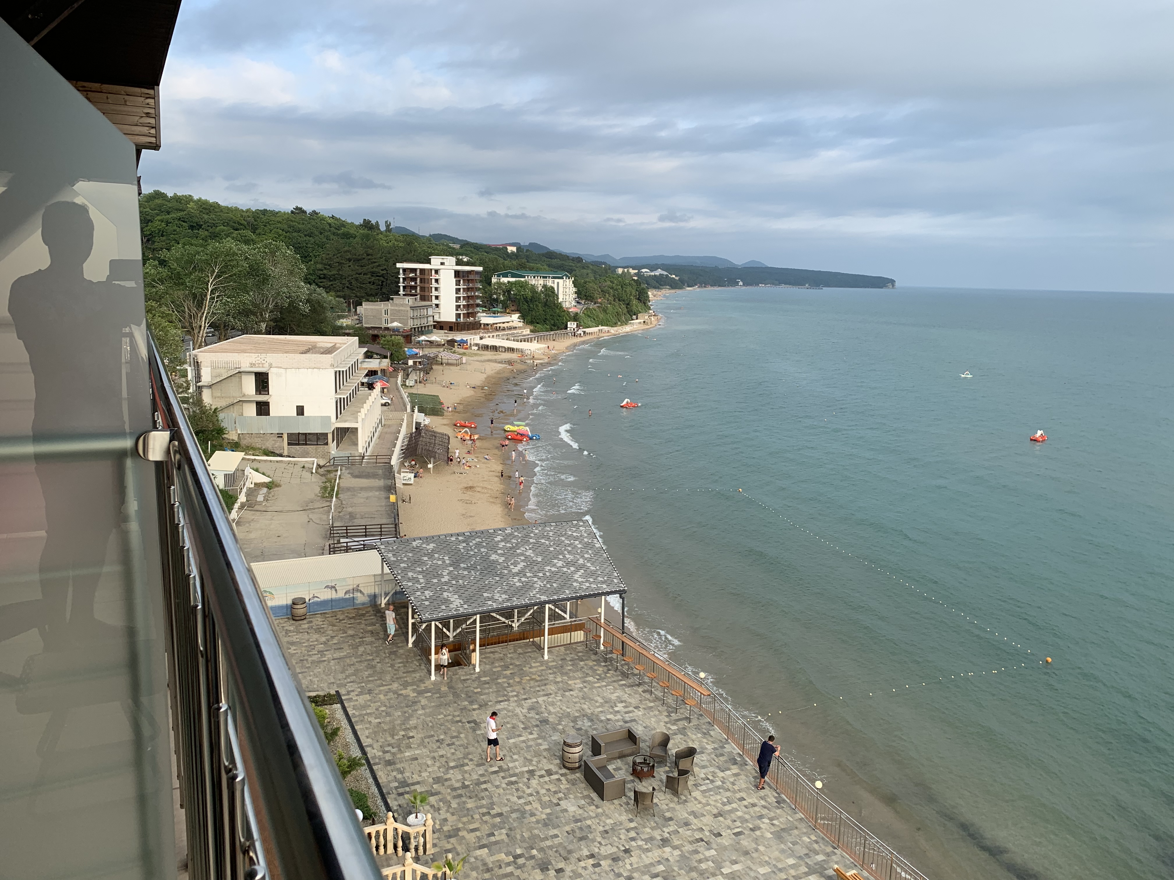 Фото Golden Hills